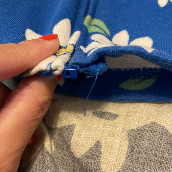 Daisy Vest - Picture 10 of 10